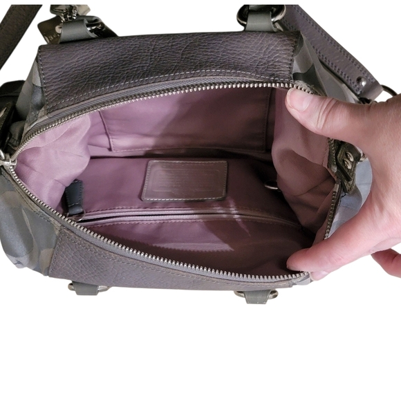 Coach Gray Satchel Bag. - Picture 4 of 9